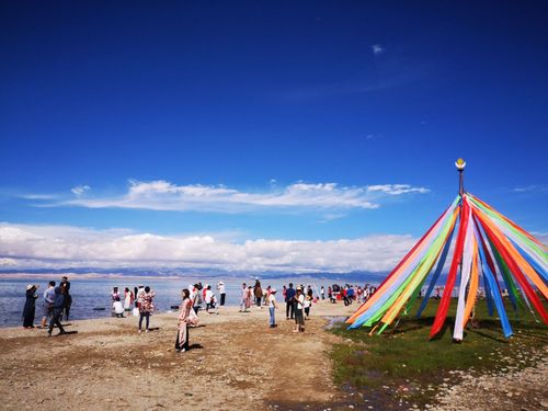 青海湖必去的地方?去青海湖边收费吗-图3 青海湖必去的地方?去青海湖边收费吗-图3