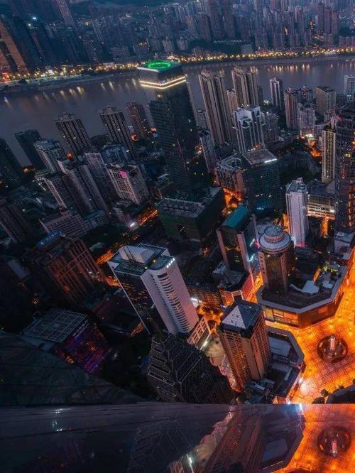 重庆俯瞰全城的地方?重庆wfc观景台收费吗-图3 重庆俯瞰全城的地方?重庆wfc观景台收费吗-图3