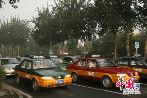 北京出租车高峰期是几点?北京出租车收费 晚高峰-图2 北京出租车高峰期是几点?北京出租车收费 晚高峰-图2
