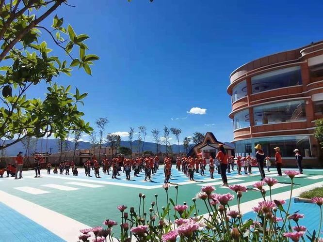 丽江市幼儿园收费标准?丽江哪里收费-图2 丽江市幼儿园收费标准?丽江哪里收费-图2