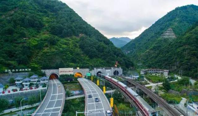秦岭一号隧道多少公里?西安一号公路收费吗-图2 秦岭一号隧道多少公里?西安一号公路收费吗-图2