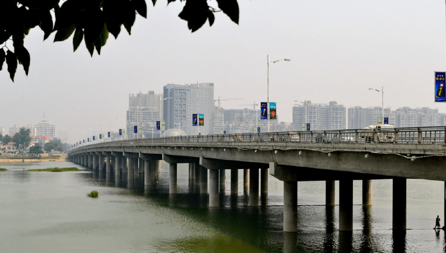 南阳大桥和白河大桥是一个桥不?襄阳 桥 收费-图2 南阳大桥和白河大桥是一个桥不?襄阳 桥 收费-图2