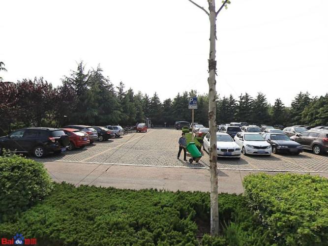 青岛自驾游一天停车方便吗?德国自驾停车场收费-图3 青岛自驾游一天停车方便吗?德国自驾停车场收费-图3