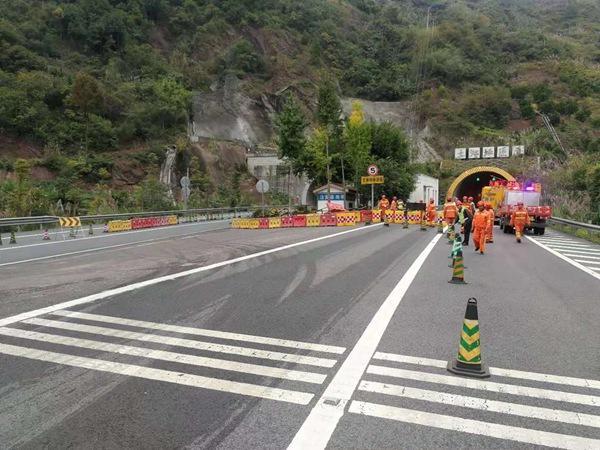 丽蓉高速何时全线贯通?京昆高速田房收费站-图2 丽蓉高速何时全线贯通?京昆高速田房收费站-图2