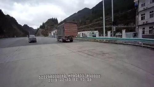 为什么今天高速收费站不让拉沙子的车过?贵州沙子收费站图片-图2 为什么今天高速收费站不让拉沙子的车过?贵州沙子收费站图片-图2