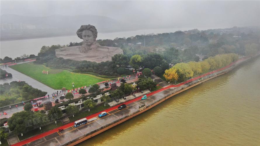 开车去长沙橘子洲攻略?长沙橘子洲停车场收费-图2 开车去长沙橘子洲攻略?长沙橘子洲停车场收费-图2