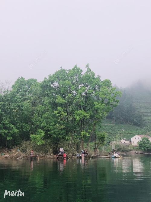 黄山溪流钓好地点?屯溪周边收费钓鱼-图2 黄山溪流钓好地点?屯溪周边收费钓鱼-图2