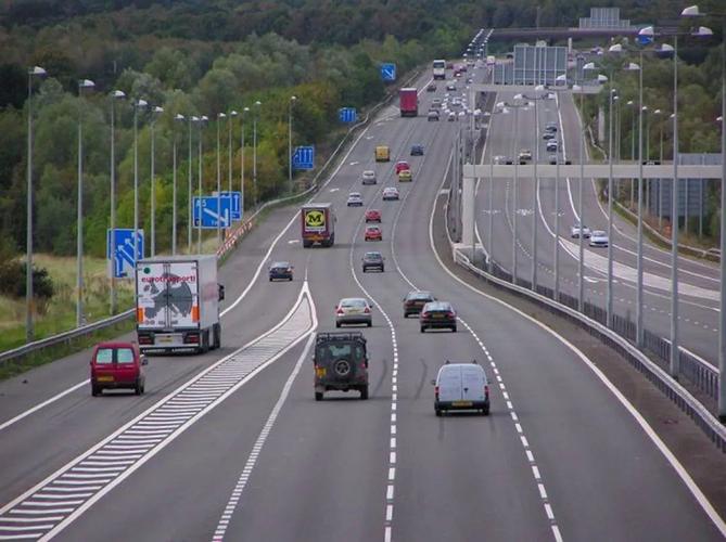 英国网速快吗?英国收费的高速公路-图2 英国网速快吗?英国收费的高速公路-图2