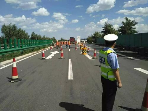 咸阳市交警支队高速永长中队在什么地方?彬县收费站永寿位置-图3 咸阳市交警支队高速永长中队在什么地方?彬县收费站永寿位置-图3