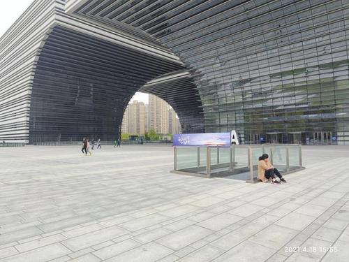 常州文化广场春节开放时间？常州文化馆停车收费吗
