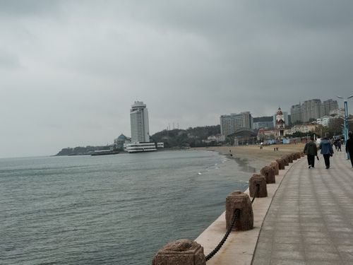 青岛第一海水浴场停车攻略？第一海水浴场收费吗