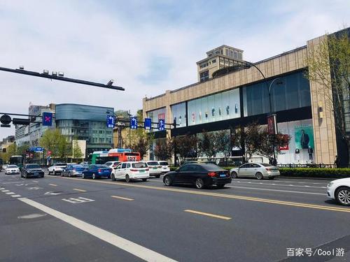 杭州市区哪里最繁华？杭州利星广场停车收费