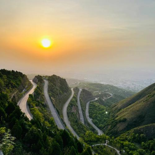 骊山园观光车坐一圈需要多久?骊山观光车收费吗-图2 骊山园观光车坐一圈需要多久?骊山观光车收费吗-图2