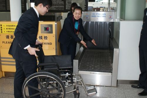 飞机免费托运轮椅损坏后能赔付吗？航空公司轮椅服务收费-图2