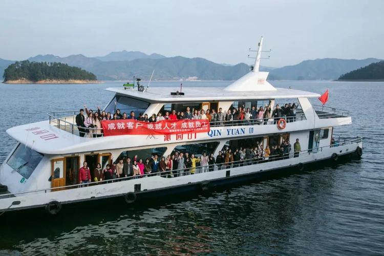 千岛湖轮船票价?汽车车坐船的收费标准-图2 千岛湖轮船票价?汽车车坐船的收费标准-图2
