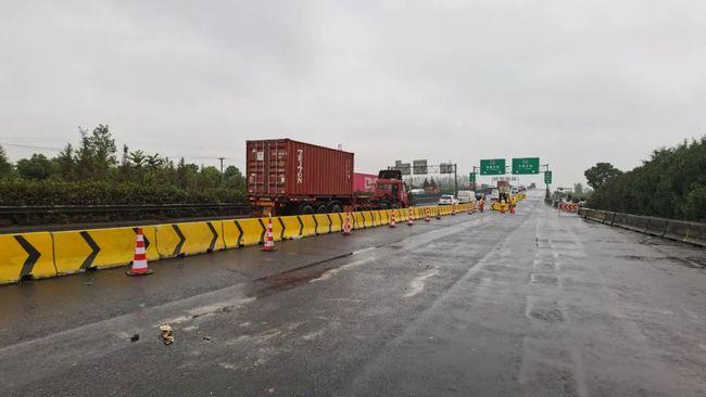 g15沪翔高速现在封路吗?沪浙高速收费站图片-图3 g15沪翔高速现在封路吗?沪浙高速收费站图片-图3