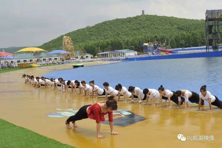 济宁室内水上乐园推荐?济宁瑜伽收费-图2 济宁室内水上乐园推荐?济宁瑜伽收费-图2
