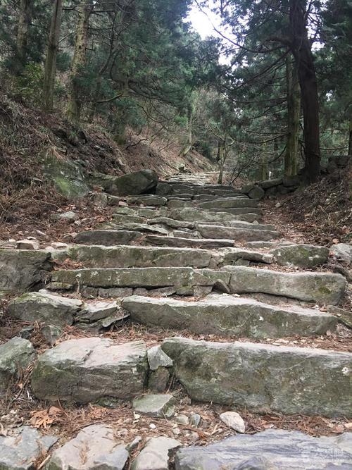 庐山好汉坡上去要门票吗?石门涧 收费-图2 庐山好汉坡上去要门票吗?石门涧 收费-图2