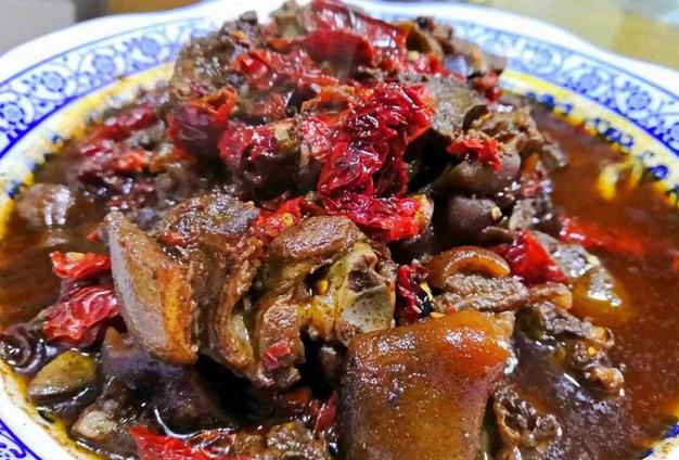 吉安市区哪里有正宗的永新狗肉吃啊?天一莲花收费-图2 吉安市区哪里有正宗的永新狗肉吃啊?天一莲花收费-图2