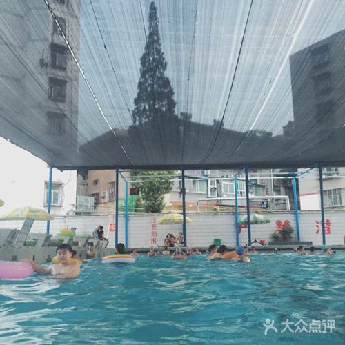 襄阳儿童游泳馆有哪些?襄阳游泳池收费标准-图3 襄阳儿童游泳馆有哪些?襄阳游泳池收费标准-图3