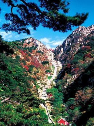 登泰山需要多少钱?泰山收费-图2 登泰山需要多少钱?泰山收费-图2
