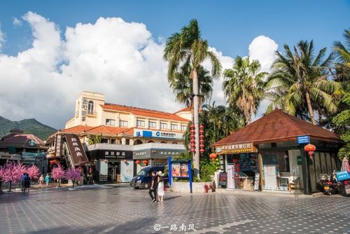 住亚龙湾出行方便吗?亚龙湾百花谷停车收费吗-图3 住亚龙湾出行方便吗?亚龙湾百花谷停车收费吗-图3