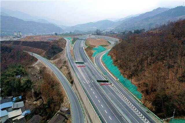 江油至平武高速什么时候通车?绵阳到江油收费站-图2 江油至平武高速什么时候通车?绵阳到江油收费站-图2