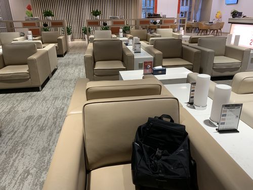 火车候车厅的贵宾室怎么进?收费贵宾室收费-图3 火车候车厅的贵宾室怎么进?收费贵宾室收费-图3