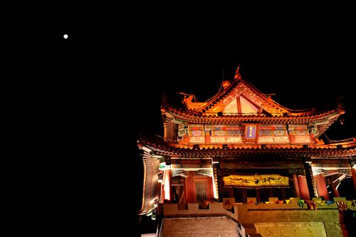 承德魁星楼晚上开放吗?魁星楼停车场收费标准-图3 承德魁星楼晚上开放吗?魁星楼停车场收费标准-图3