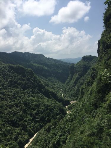 恩施旅游6月天气雨多吗?6月恩施天气情况-图2 恩施旅游6月天气雨多吗?6月恩施天气情况-图2
