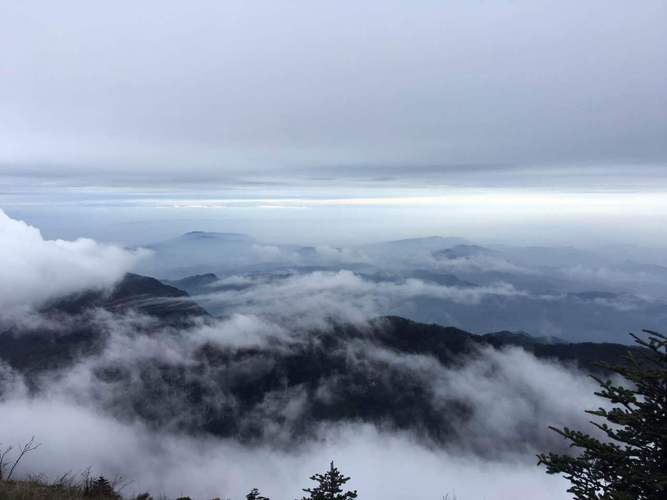 现在峨眉山是什么天气？今天峨眉山天气情况