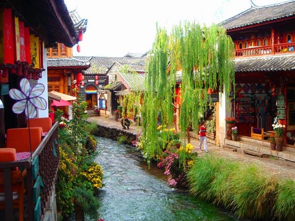 7月份去丽江旅游好吗?7月份的丽江天气情况-图3 7月份去丽江旅游好吗?7月份的丽江天气情况-图3