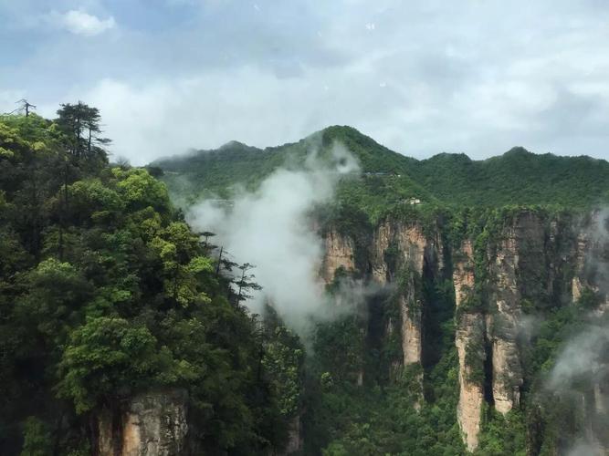 四月份张家界景色如何？张家界4月的天气情况