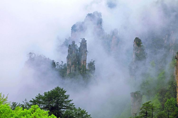 张家界天气15天适合穿什么?张家界十五天天气情况-图1 张家界天气15天适合穿什么?张家界十五天天气情况-图1