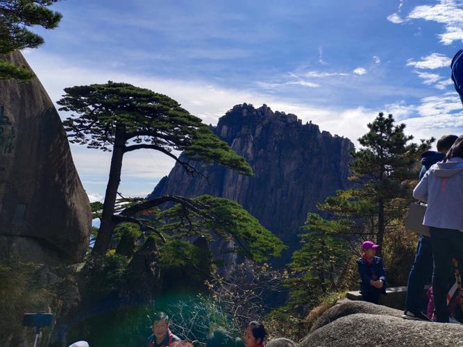 七月底黄山人多吗？黄山7月天气情况