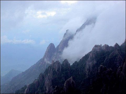 黄山这几天下雨有影响吗？黄山未来一周天气情况