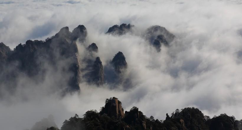 黄山12月13一15号可以上黄山吗?黄山现在的天气情况-图3 黄山12月13一15号可以上黄山吗?黄山现在的天气情况-图3