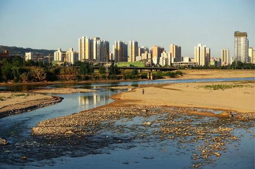 咸阳渭河段哪里可以玩水?临渭区未来一月天气情况-图3 咸阳渭河段哪里可以玩水?临渭区未来一月天气情况-图3