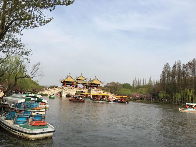 山东适合4月份旅游的景点有哪些？扬州扬庙天气情况