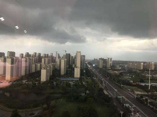 阜阳海洋馆下雨可以玩么?阜阳国庆节天气情况-图3 阜阳海洋馆下雨可以玩么?阜阳国庆节天气情况-图3