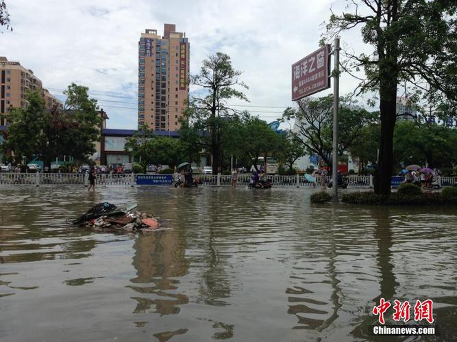 北海下暴雨还能去玩吗?17日北海天气情况-图3 北海下暴雨还能去玩吗?17日北海天气情况-图3