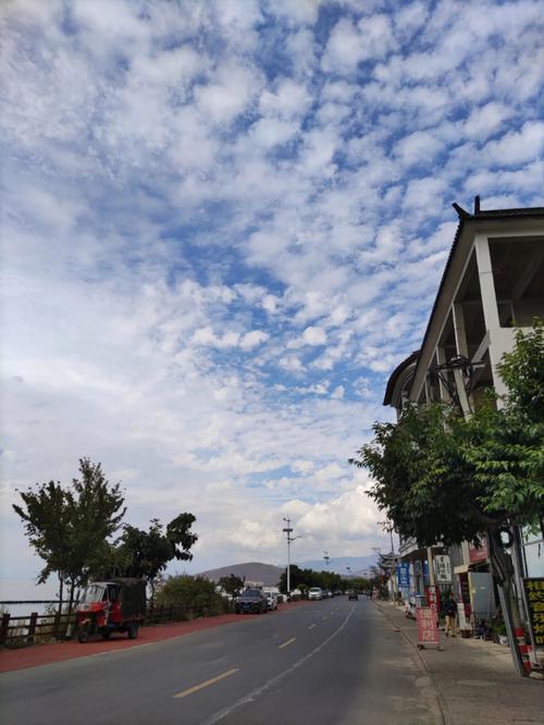 洱海四月底天气多少度?大理4月底天气情况-图3 洱海四月底天气多少度?大理4月底天气情况-图3