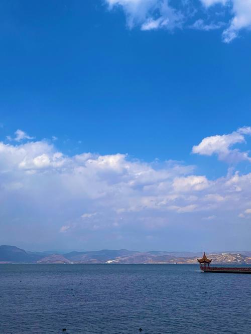 洱海四月底天气多少度?大理4月底天气情况-图2 洱海四月底天气多少度?大理4月底天气情况-图2
