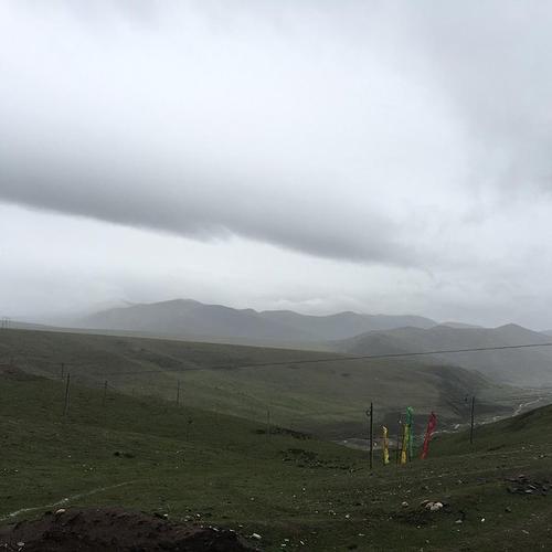 塔公草原下雨适合旅游吗？塔公天气情况