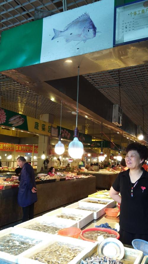 海城夜市哪里最好吃?明日海城天气情况-图3 海城夜市哪里最好吃?明日海城天气情况-图3