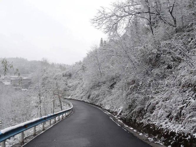 铜仁会下雪吗?铜仁的天气情况-图1 铜仁会下雪吗?铜仁的天气情况-图1