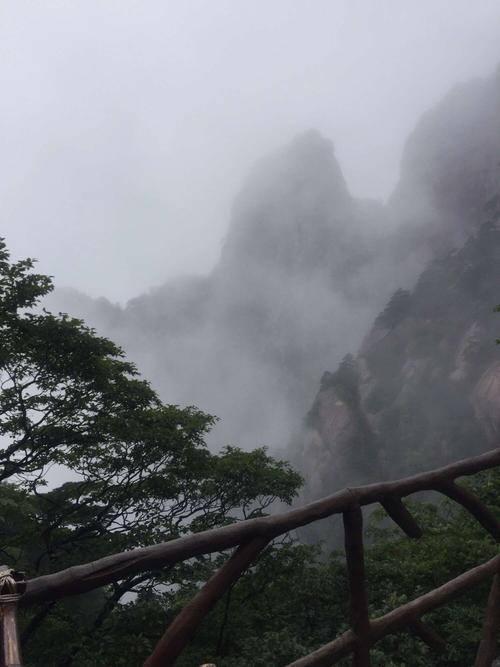 正常人爬黄山要多久?黄山全年天气情况-图3 正常人爬黄山要多久?黄山全年天气情况-图3