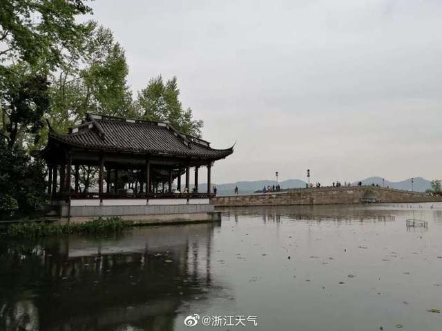 2月份杭州西湖漂亮吗？春节西湖天气情况