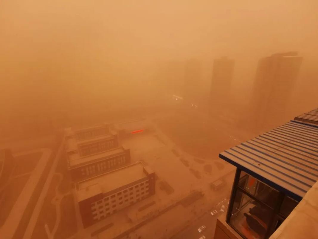 沙尘暴发生时天气特征?今天沙土天气情况-图2 沙尘暴发生时天气特征?今天沙土天气情况-图2