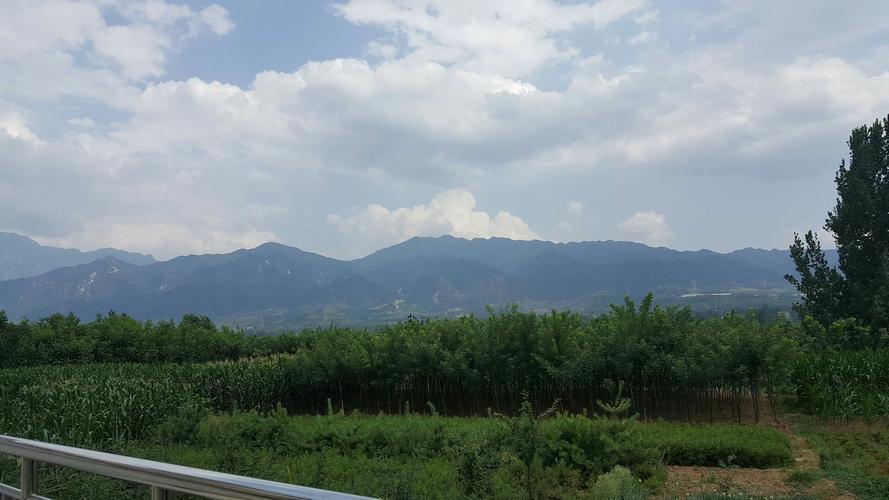 西安蓝田封山什么原因?蓝天县天气情况-图3 西安蓝田封山什么原因?蓝天县天气情况-图3